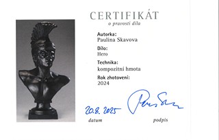 Paulina Skavova (1976) - Hero