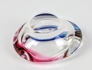 Josef Hospodka – Popelník, hutní sklo