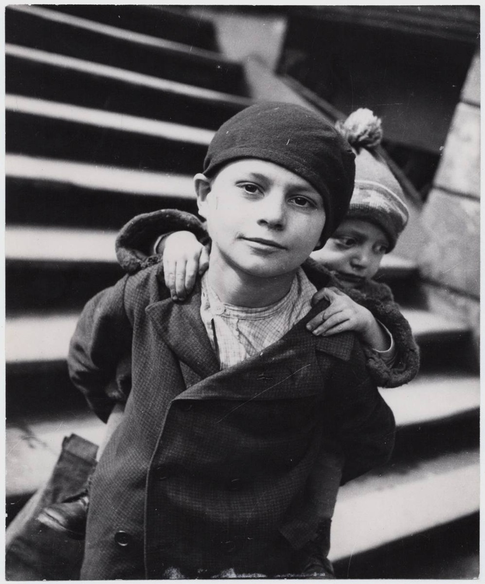 Oldřich Straka (1906-1983) - SOUBOR SEDMI FOTOGRAFIÍ