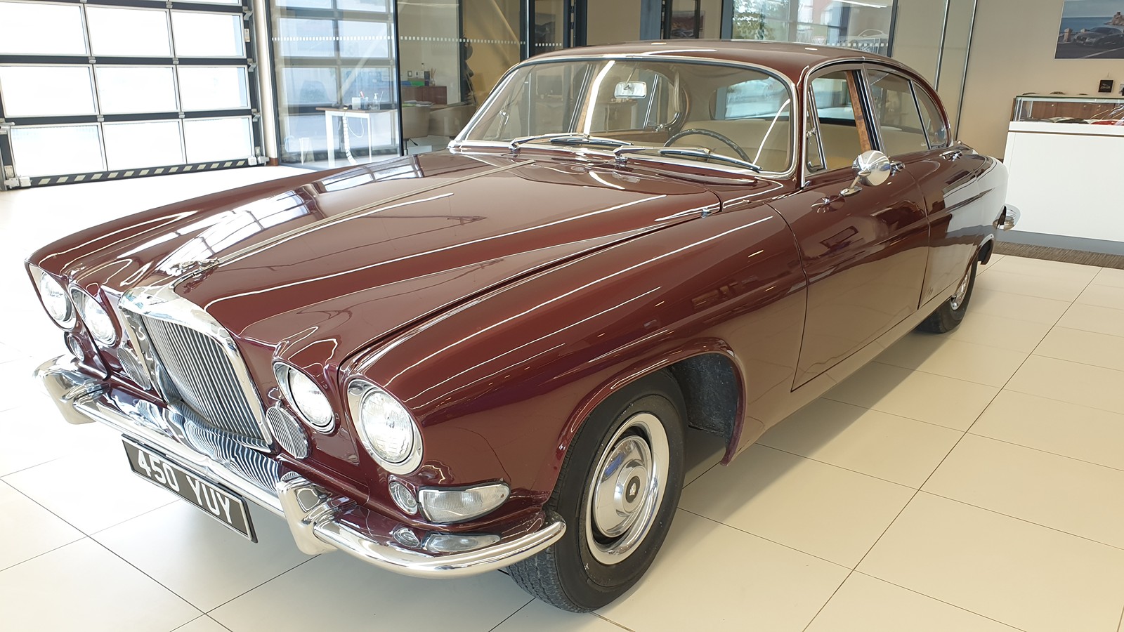 Jaguar Mark X