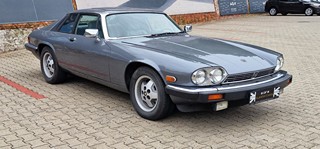 Jaguar XJS gray