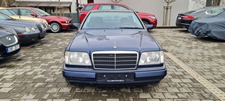Mercedes Benz 124 coupé