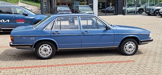 Audi 100