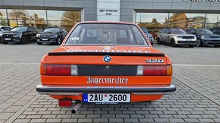 BMW 320 E21