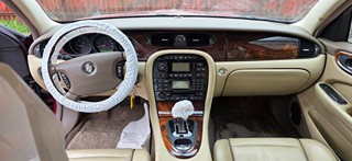 XJ Sovereign 2,7d V6