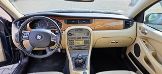 X-Type Estate 2,2d modrá metalíza J36907