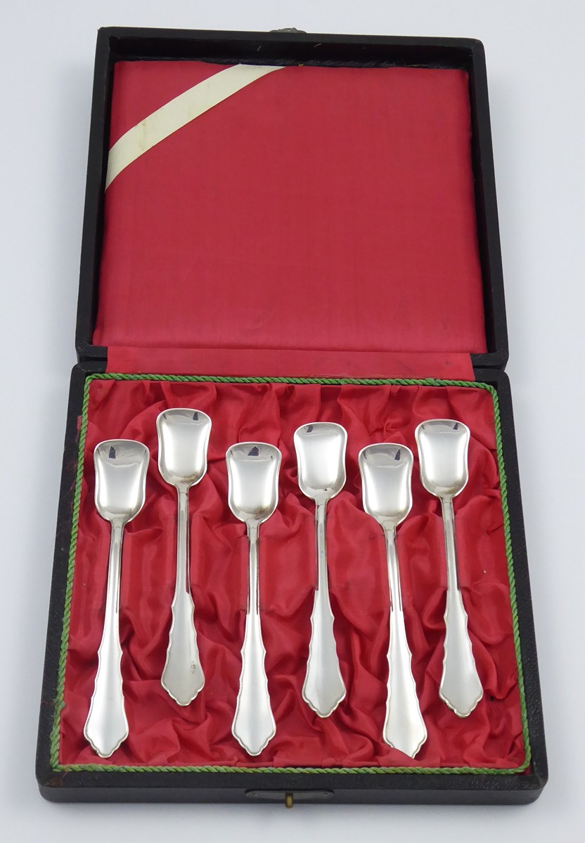 STŘÍBRNÉ DEZERTNÍ LŽIČKY NA ZMRZLINU, 6 KS, V ETUI - SANDRIK