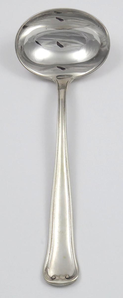 OVÁLNÁ MALÁ NABĚRAČKA - GEBRÜDER REINER, KRUMBACH