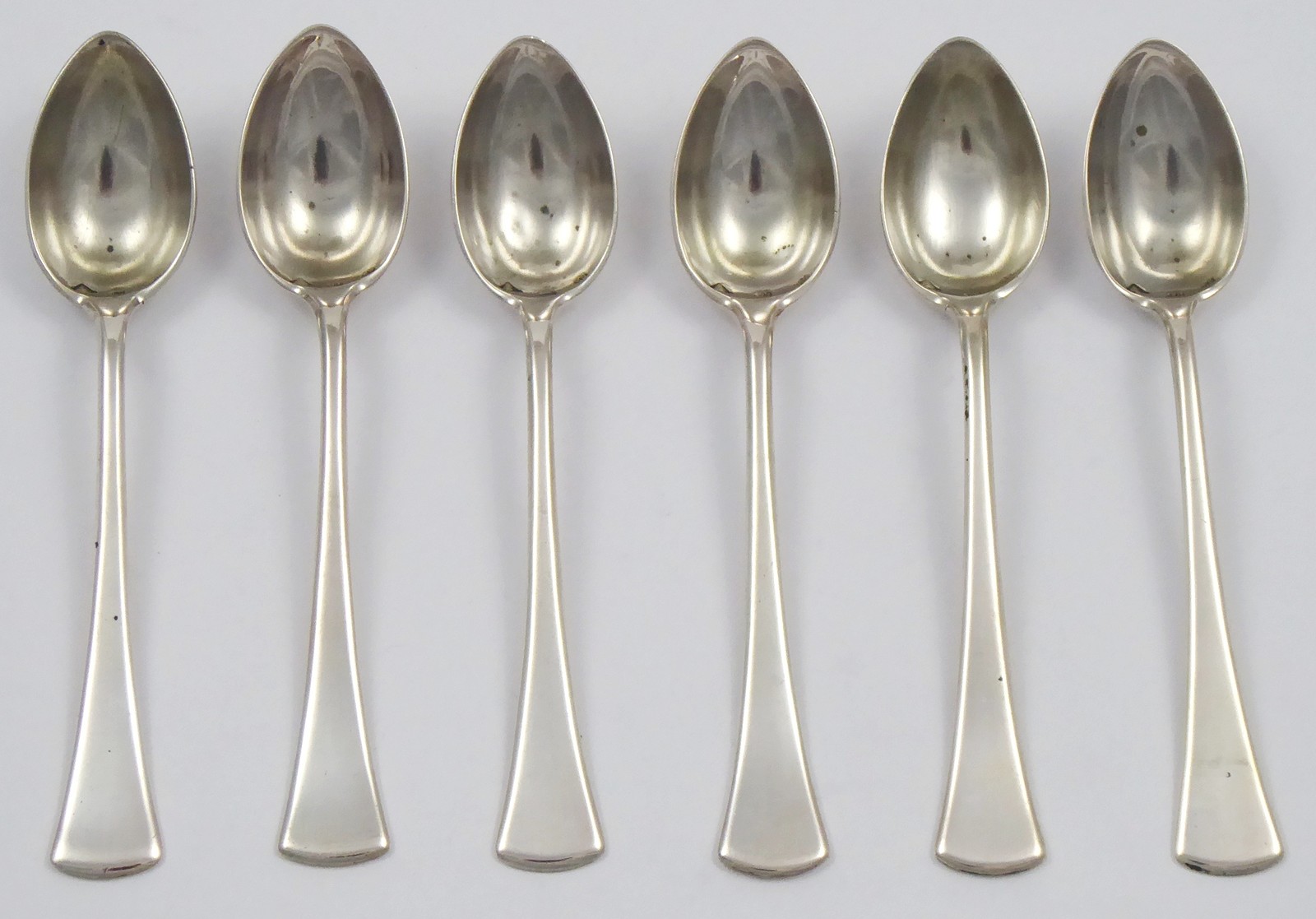 ŠEST ART DECO STŘÍBRNÝCH MOKA LŽIČEK