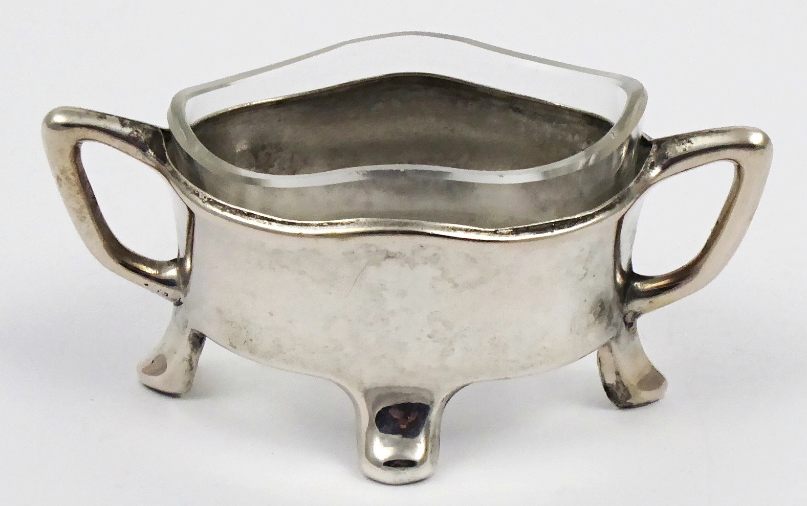 MALÁ STŘÍBRNÁ ŽARDINIÉRA NA KOŘENÍ, OLIVY, MAJONÉZU A JINÉ