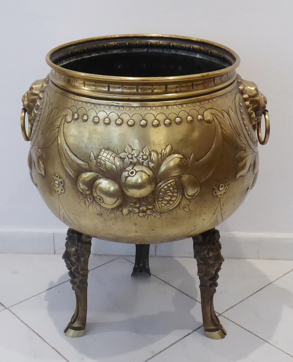 ZÁMECKÝ VELKÝ NEORENESANČNÍ KVĚTINÁČ DO SALA TERRENA