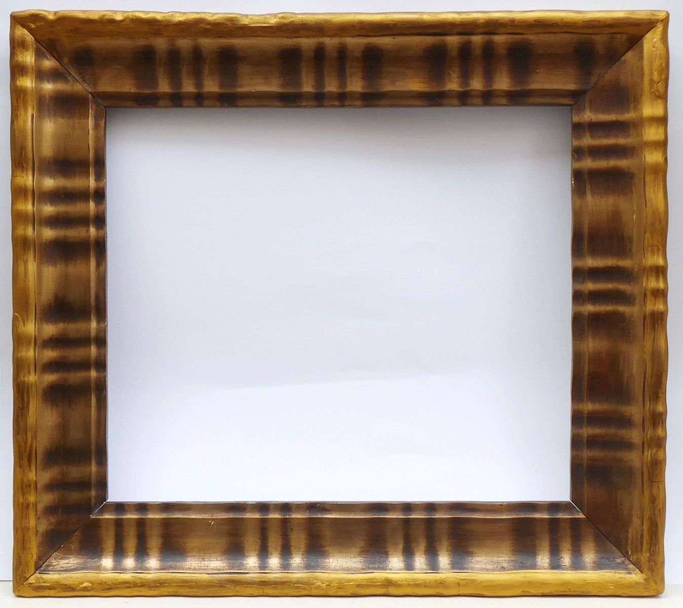 STŘÍBŘITĚ ZLATÝ RÁM