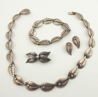 VELKÁ STŘÍBRNÁ SOUPRAVA - JOHN LAURITZEN, DÁNSKO