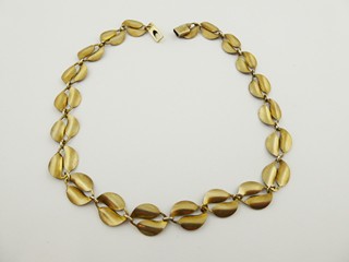 STŘÍBRNÝ NÁHRDELNÍK S VÍNOVĚ ČERVENÝM EMAILEM - WILLY WINNAES