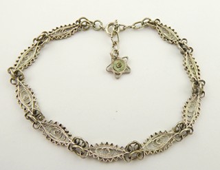 STŘÍBRNÝ FILIGRÁNOVÝ NÁRAMEK S HVĚZDIČKOU