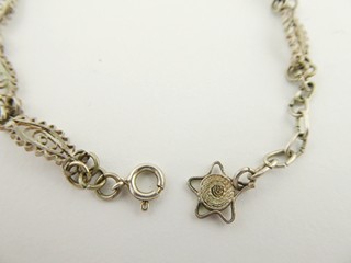 STŘÍBRNÝ FILIGRÁNOVÝ NÁRAMEK S HVĚZDIČKOU