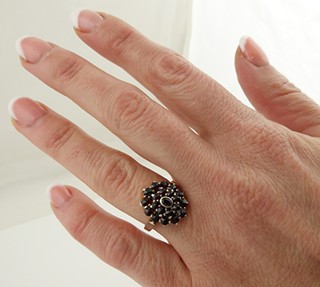 STŘÍBRNÝ PRSTEN S PRAVÝMI ČESKÝMI GRANÁTY - GRANÁT TURNOV