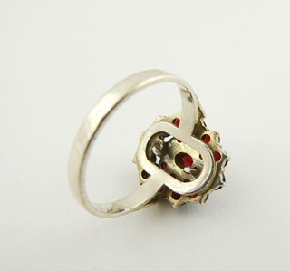 STŘÍBRNÝ PRSTEN S PRAVÝMI ČESKÝMI GRANÁTY - GRANÁT TURNOV