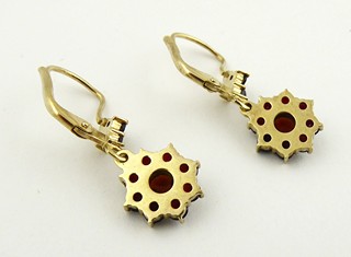 ZLACENÉ STŘÍBRNÉ GRANÁTOVÉ NÁUŠNICE KYTIČKY - GRANÁT TURNOV