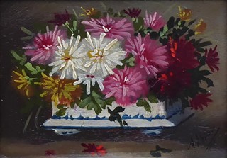 KVĚTINY V ŽARDINIÉŘE - ALBINI