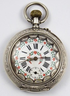STŘÍBRNÉ KAPESNÍ HODINKY SE SECESNÍM ORNAMENTEM