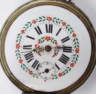 STŘÍBRNÉ KAPESNÍ HODINKY SE SECESNÍM ORNAMENTEM