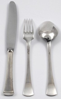 STŘÍBRNÝ PŘÍBOR V KAZETĚ S GRAVÍROVANÝM JMÉNEM FRANTIŠEK