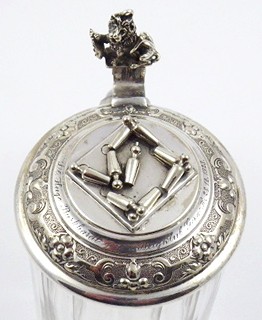 STŘÍBŘENÝ KORBEL PRO HRÁČE KUŽELEK - WMF, GEISLINGEN