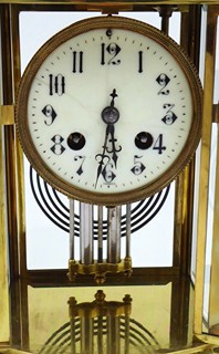 SKŘÍŇKOVÉ MOSAZNÉ HODINY SE RTUŤOVÝM KYVADLEM - DUVERDREY & BLOQUEL