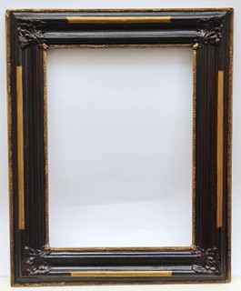 HNĚDÝ RÁM SE ZLATÝMI PRUHY