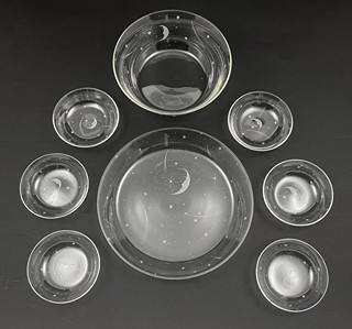 SOUPRAVA PODNOSU, MÍSY A MISEK S KOMETOU, HVĚZDAMI A MĚSÍCEM