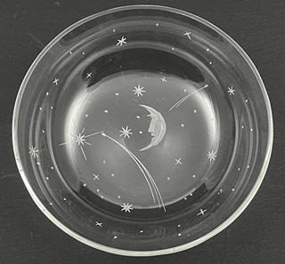 SOUPRAVA PODNOSU, MÍSY A MISEK S KOMETOU, HVĚZDAMI A MĚSÍCEM