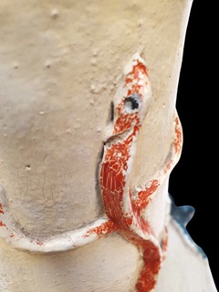 Keramika - váza s ještěrkami