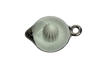 Designový odšťavňovač na citrusy