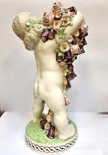 Bernard Bloch - Putto s nádhernou kyticí