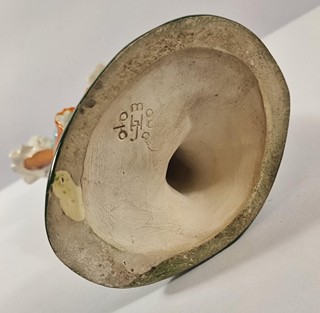 Johnová Helena - Dívka v kroji