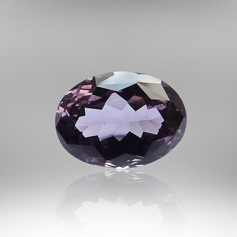 Investiční drahokam: Přírodní Taaffeit 3,04 ct (Srí Lanka)