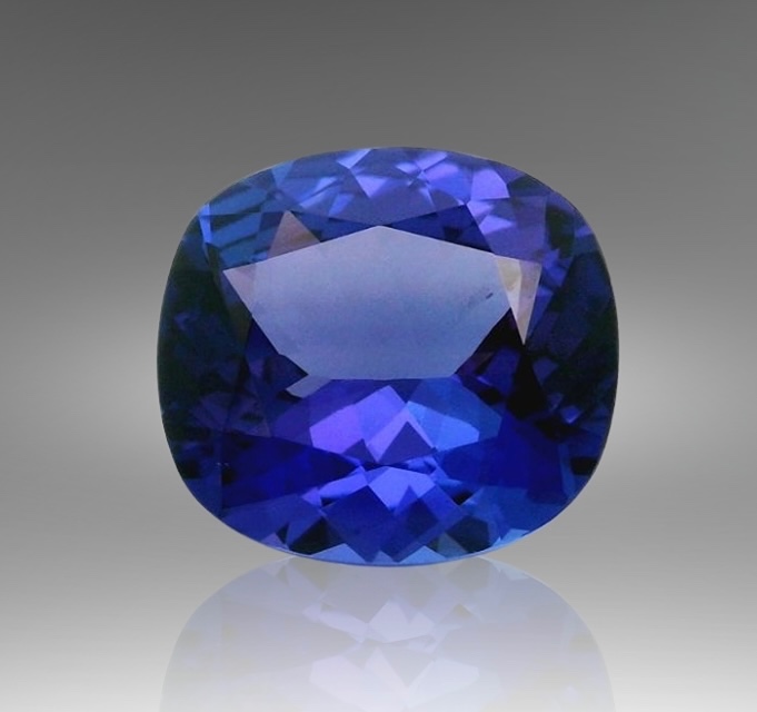 Tanzanit 21.45 ct