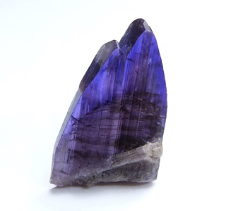 Investiční solitér: Krystalická srůstlice Tanzanitu 228,37 ct