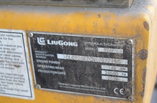 LIUGONG 926F PÁSOVÉ RYPADLO + PŘÍSLUŠENSTVÍ