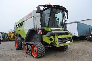 CLAAS C86 LEXION 8800 + CLAAS 1230 - PÁSOVÝ KOMBAJN + LIŠTA