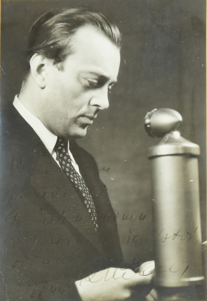 Autografy, podpisy - z kanceláře ředitele Ultraphonu Františka Valentiniho