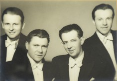 Autografy, podpisy - z kanceláře ředitele Ultraphonu Františka Valentiniho