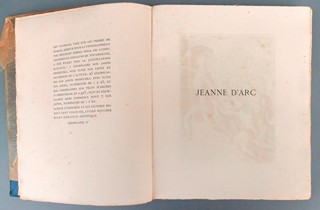 Delteil Joseph, Touchagues Louis (1894-1978), (1893-1974) - Bibliofilie "JEANNE D´ARC (Johanka z Arku), Joseph Delteil - ilustrace L. Touchagues