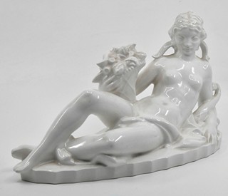Kovařík Hubert (1888-1948) - Plastika "Akt s rohem hojnosti - FORTUNA"