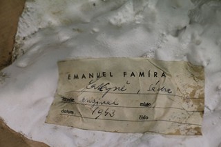 Famíra Emanuel (1900-1970) - Velká plastika "Žákyně - stojící dívčí akt s taškou za zády"