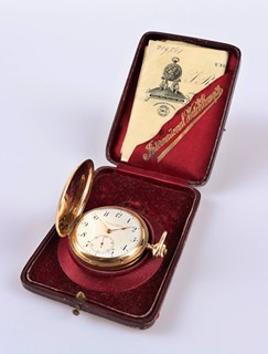 Zlaté pánské hodinky Schaffhausen s původní etuí a certifikátem