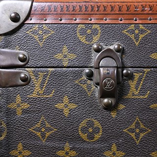 Louis Vuitton Bisten | Kufr