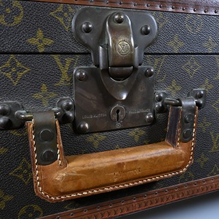 Louis Vuitton Bisten | Kufr