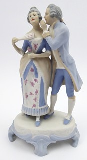 NÁMLUVY NA BÁLE - ROYAL DUX